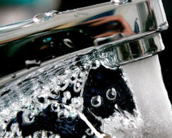 Agua gratis en los festivales
