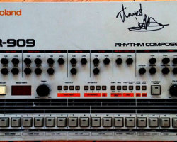 Subastada la Roland firmada por Jeff Mills