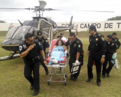 VAN AL BPM Y APARECEN A 300 KM DEL FESTIVAL