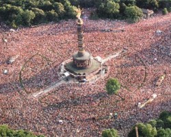 LOVE PARADE REVIVE EN UNA NUEVA GENERACIÓN