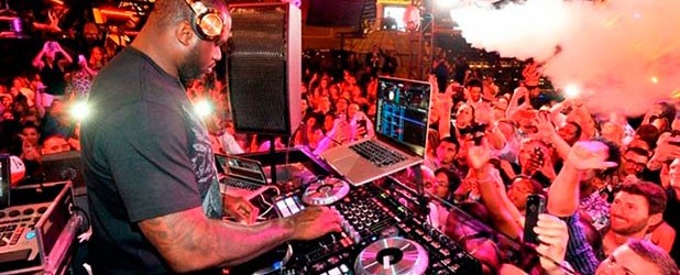 ASÍ MEZCLA SHAQUILLE O’NEAL