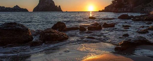 NUEVO IMPUESTO AFECTA A LOS VISITANTES DE IBIZA ESTE VERANO 2016
