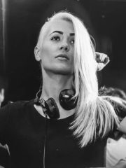 NUSHA (Rumania) Let’s Techno @ExFabrica